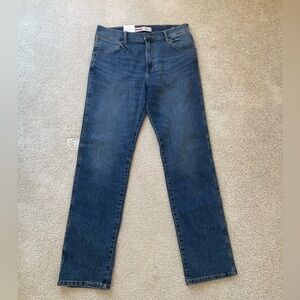 Wrangler Men’s Slim Straight Jeans